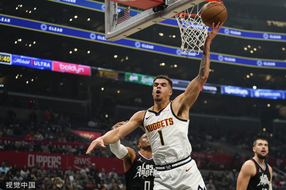 继续统治着 继续统治着